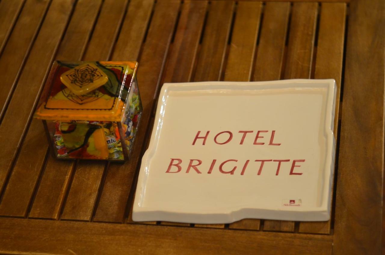 Hotel Brigitte Sighnaghi Eksteriør billede